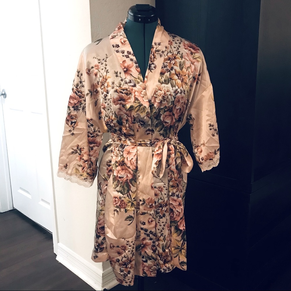 Pastel Pink Floral Satin Bath Robe with Waist Tie and Lace Detail at Sleeves